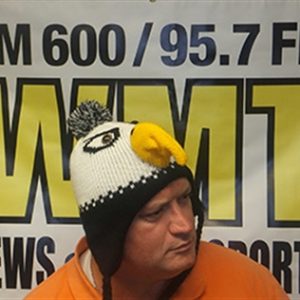 AM 600 Doug Wagner Radio Logo - Resized